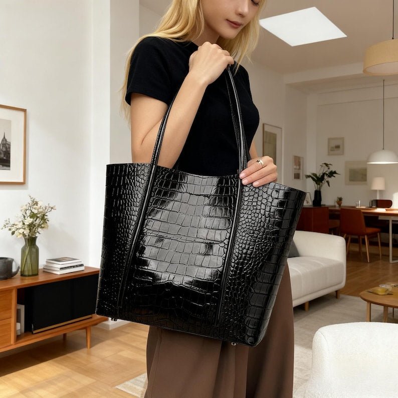 Croc - Embossed Structured Tote - QUARA