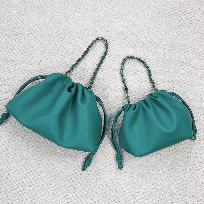 Minimalist Soft Leather Shoulder Bag - QUARA