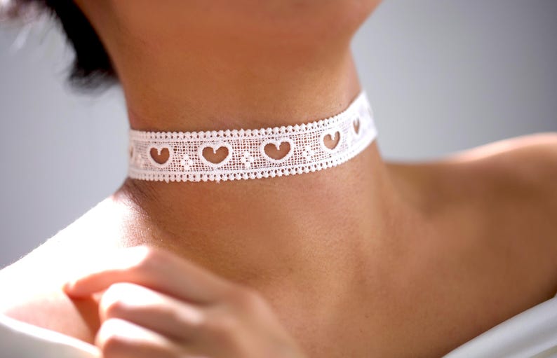 Pink Lace Ribbon Choker - QUARA