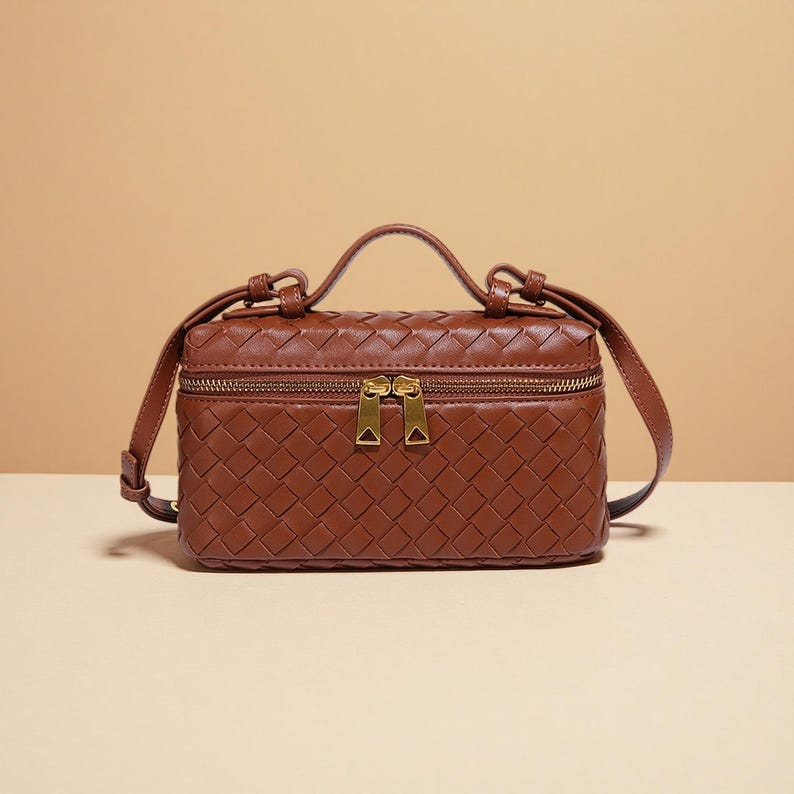 Woven Leather Handbag - QUARA